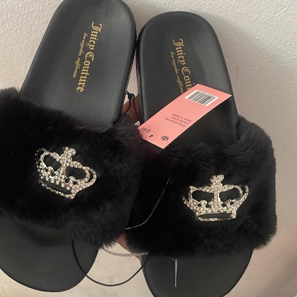 RARE Juicy Couture Fuzzy Bling Slides